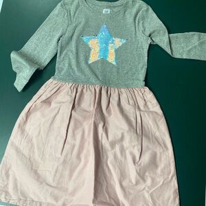 Gap dress with flippy sequin star